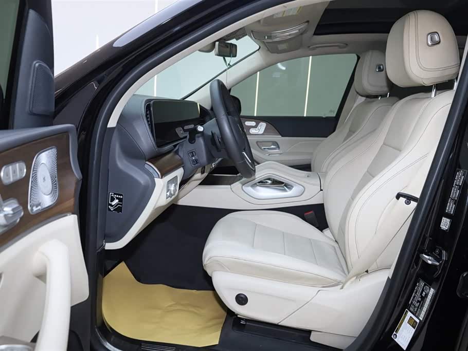 Mercedes-Benz GLE Mercedes-Benz GLE