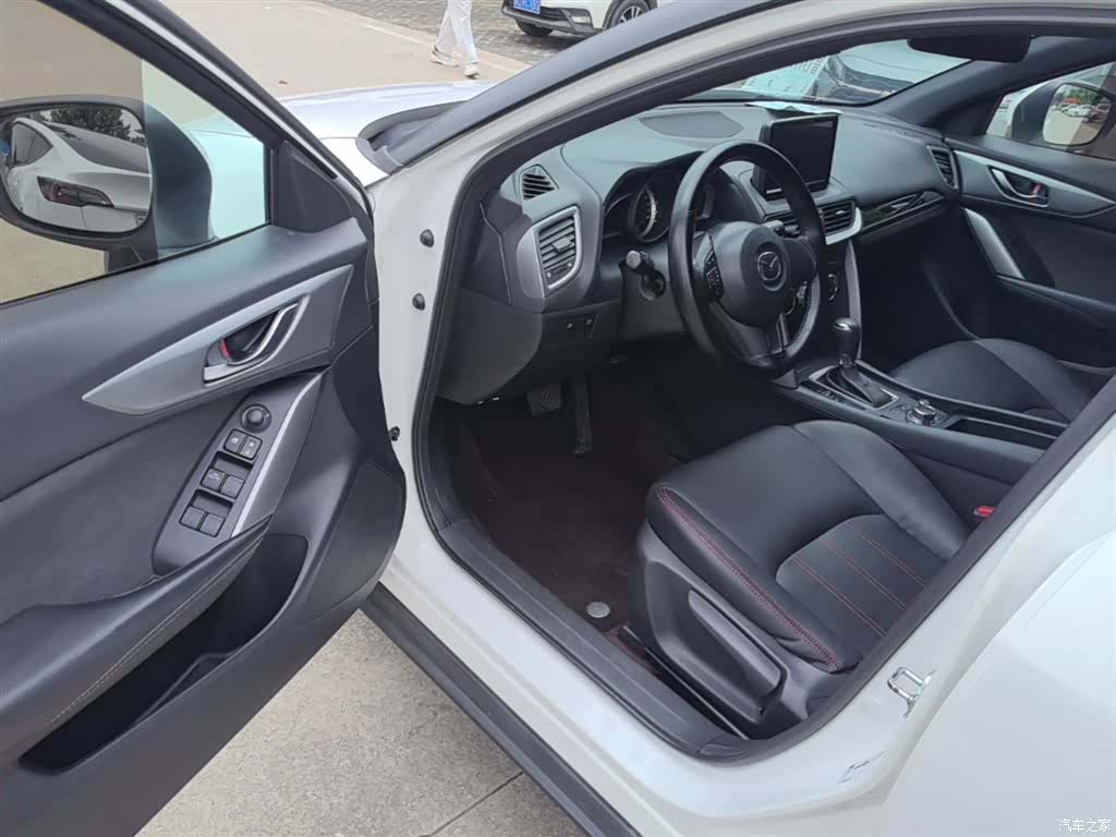 Mazda CX-4, 2017 16