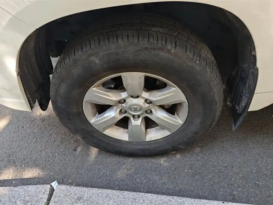 Toyota Prado