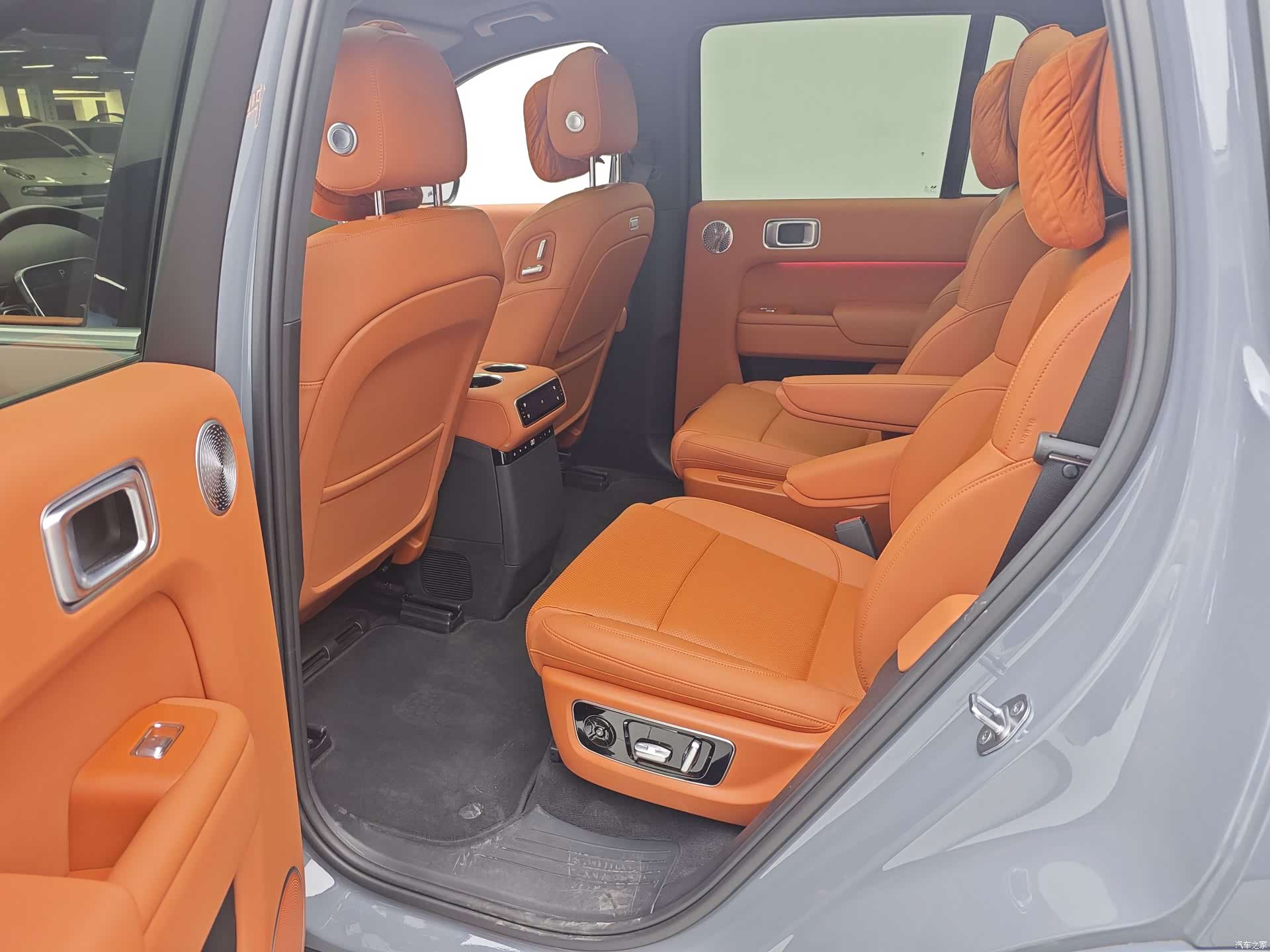 Li Auto L8, 2025 16