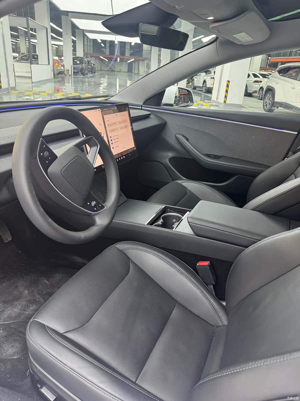 Tesla Model 3, 2024 13