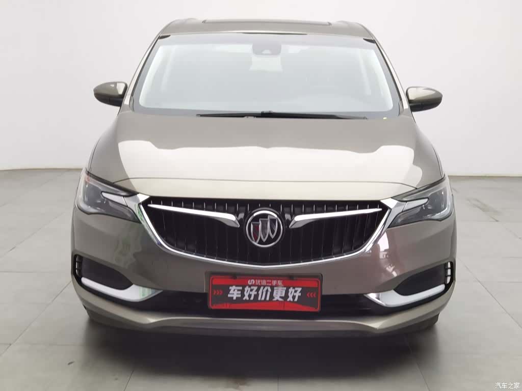 Buick GL6, 2018 3