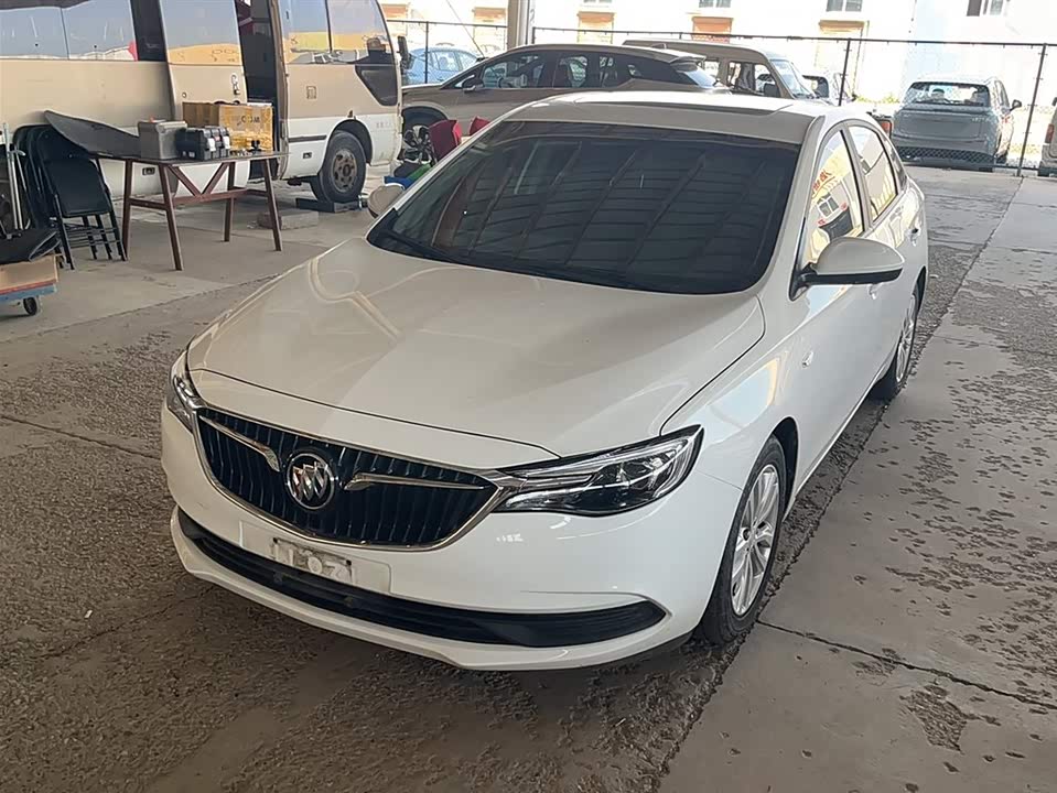 Buick Yinglang