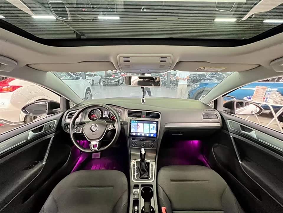 Volkswagen golf