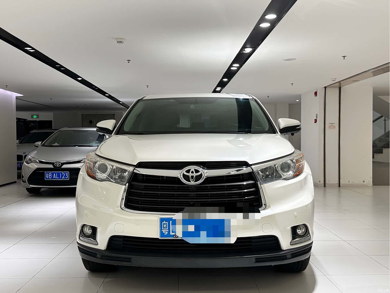 Toyota Highlander, 2016 1