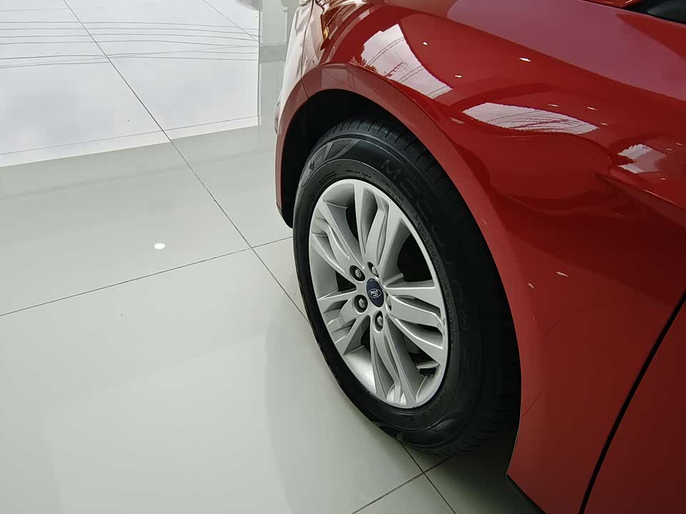 Ford Fox