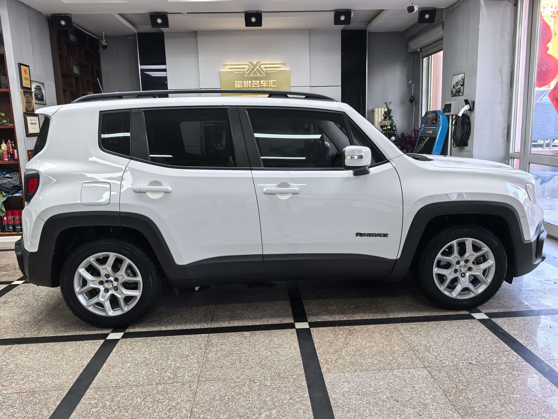 Jeep Renegade, 2017 6