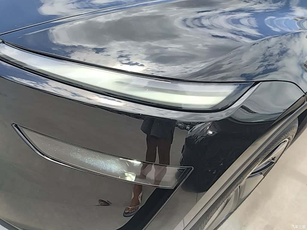 Tesla Model Y, 2025 24