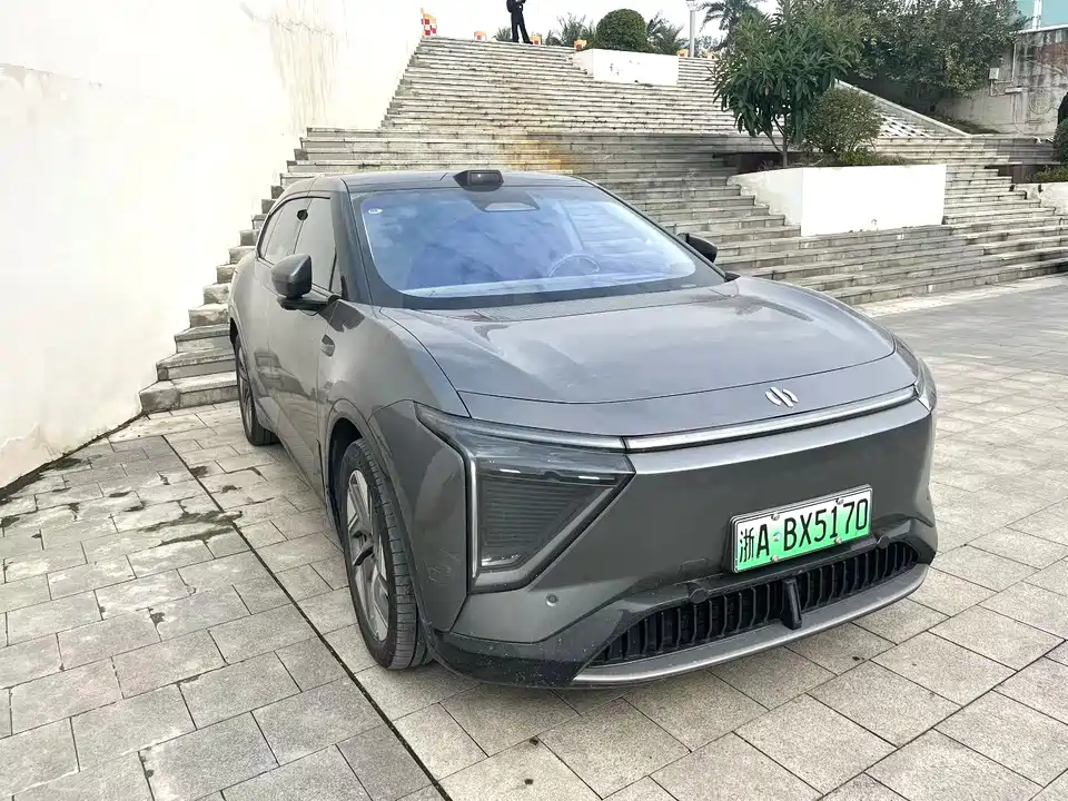 HiPhi Gao He HiPhi Y