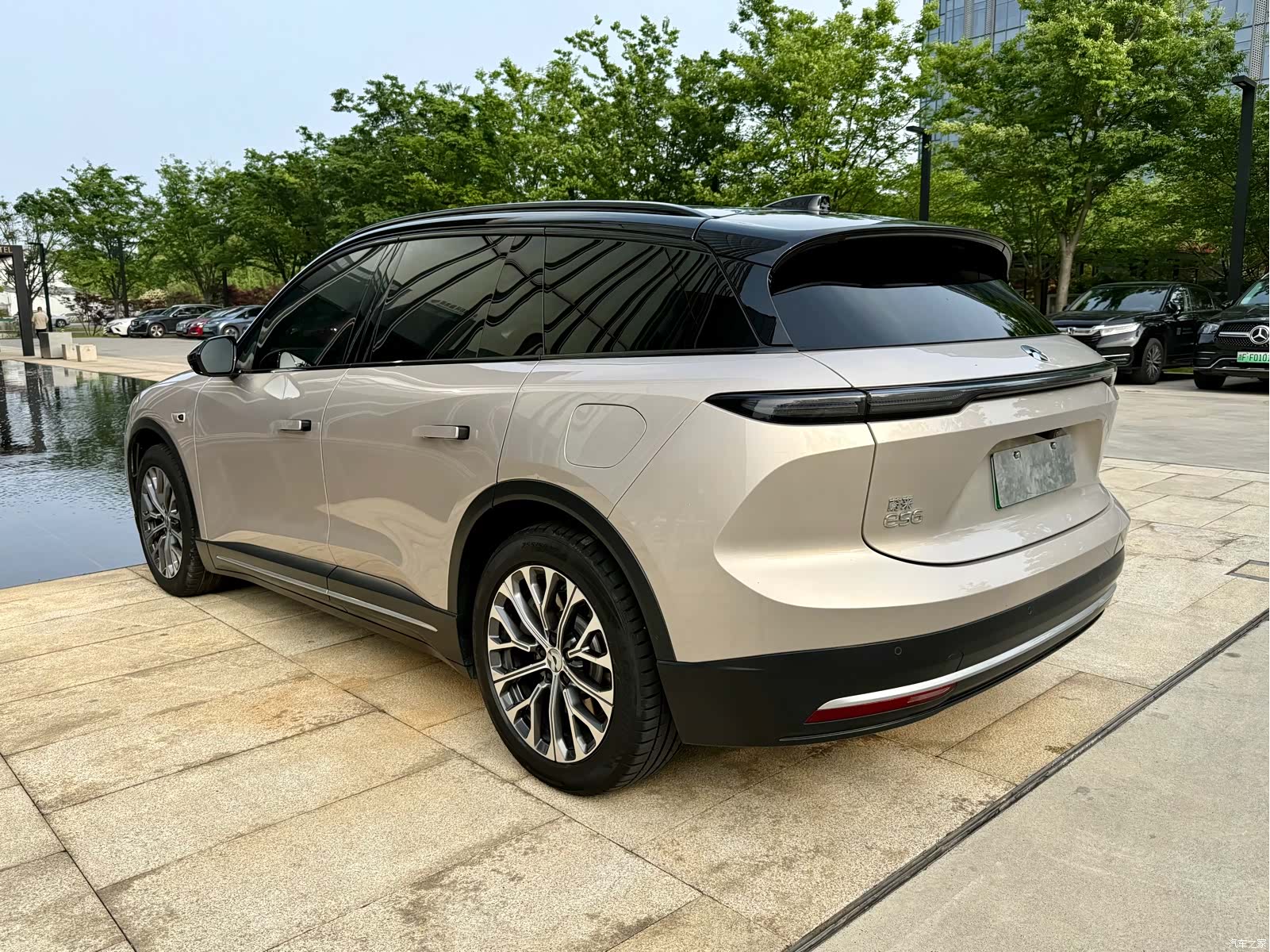 NIO ES6, 2023 25