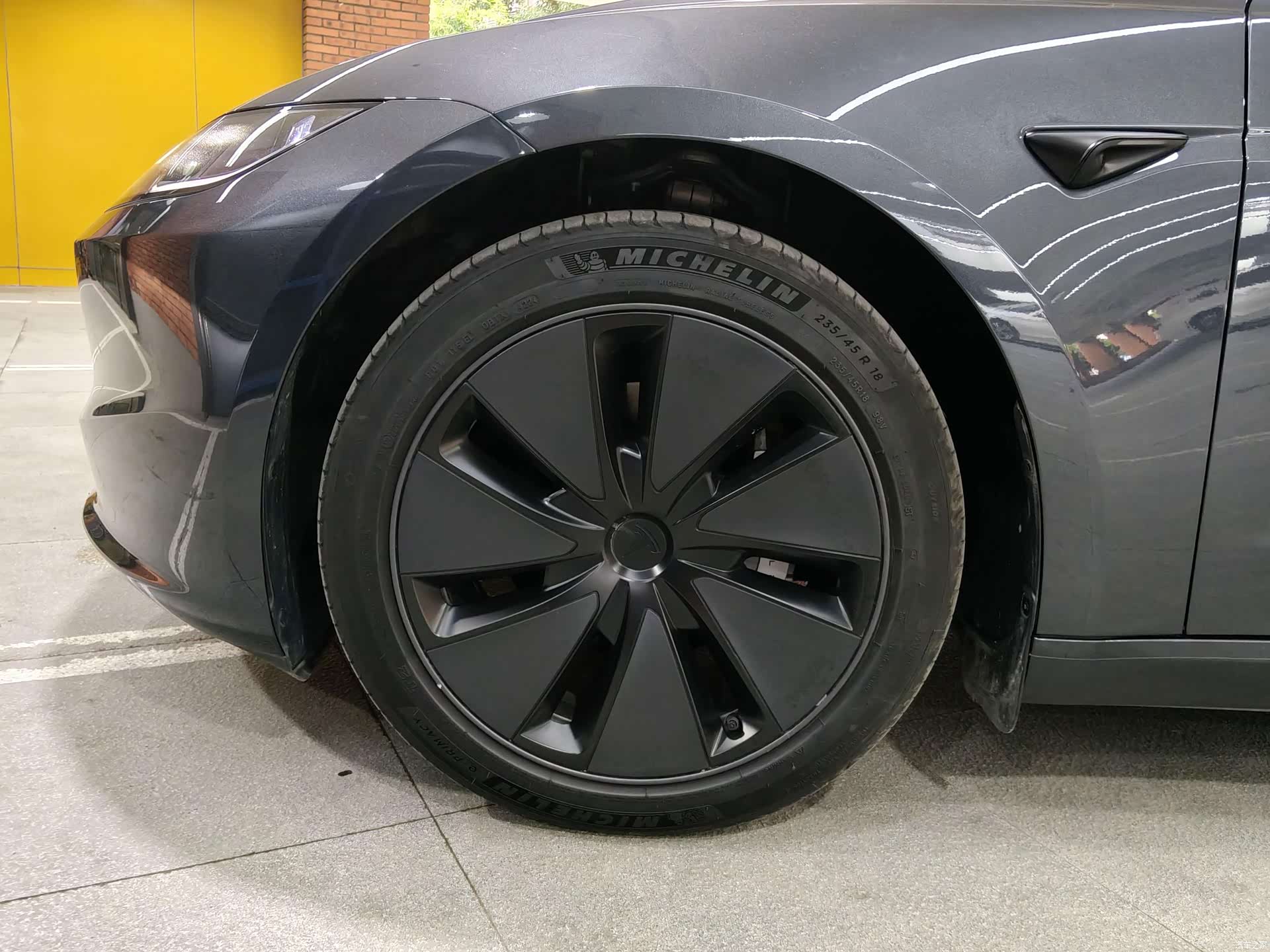 Tesla Model 3, 2024 15