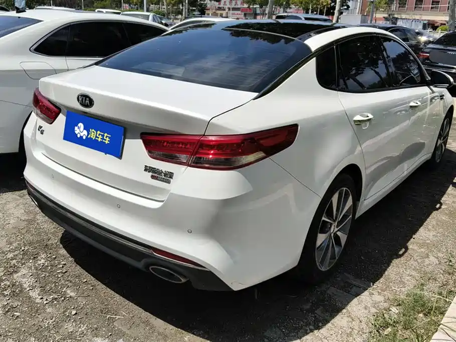 Kia K5