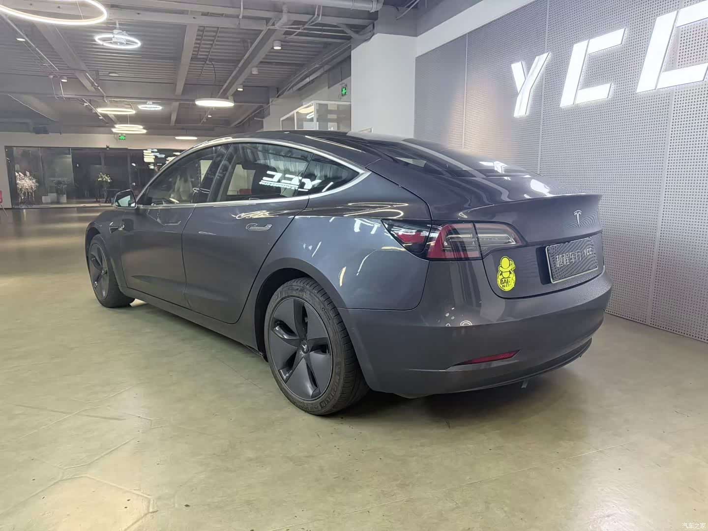 Tesla Model 3, 2019 3