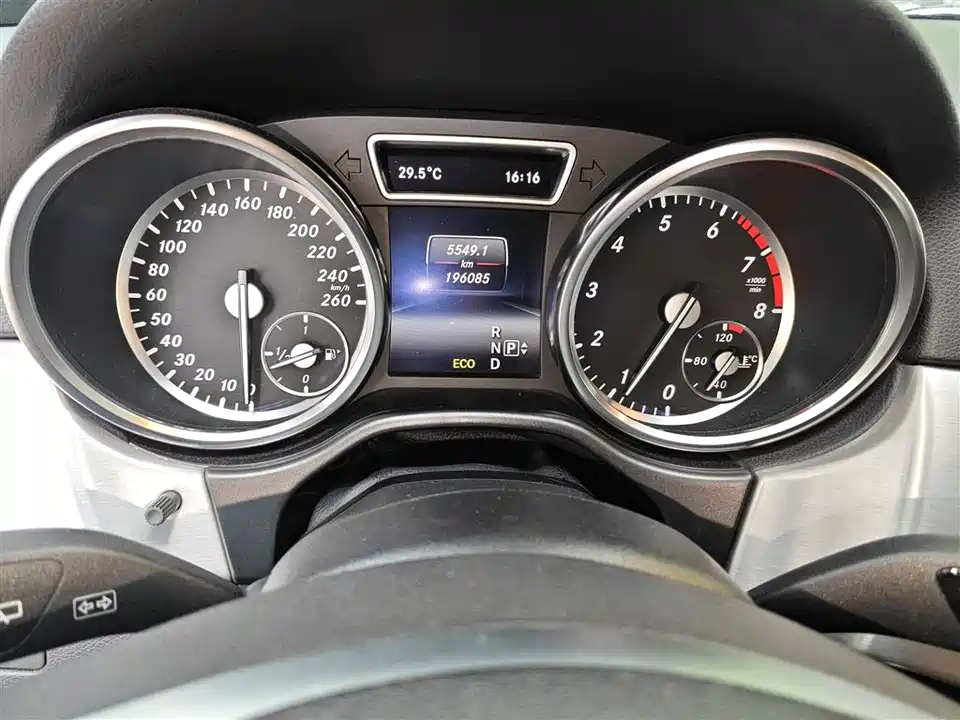 Mercedes-Benz M class