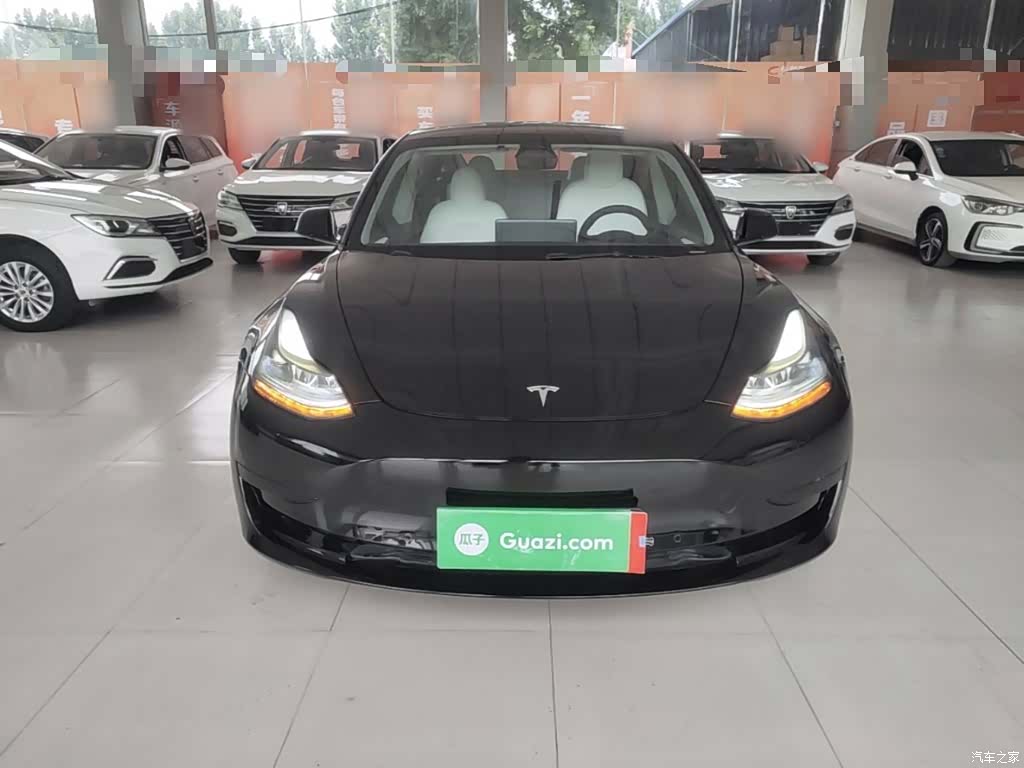 Tesla Model 3, 2022 3