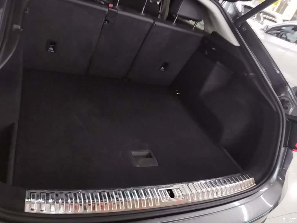 Audi Q3, 2023 15