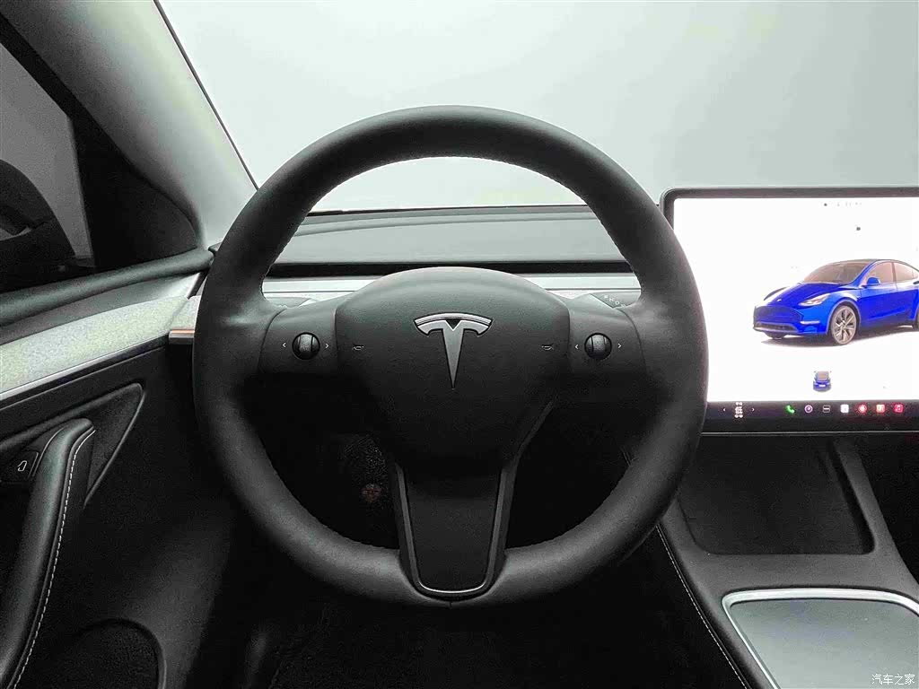 Tesla Model Y, 2024 8