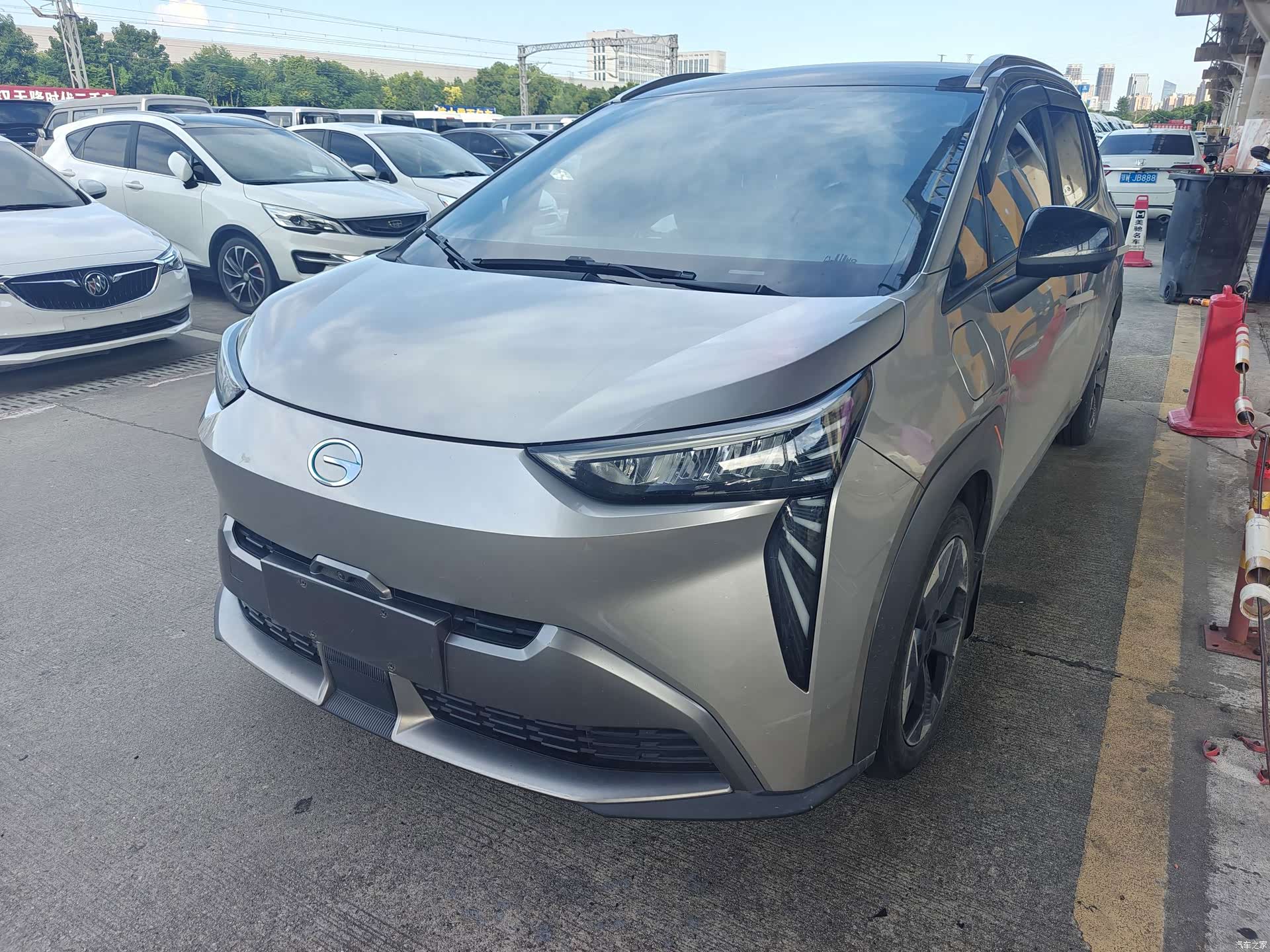 Aion Y, 2022 1