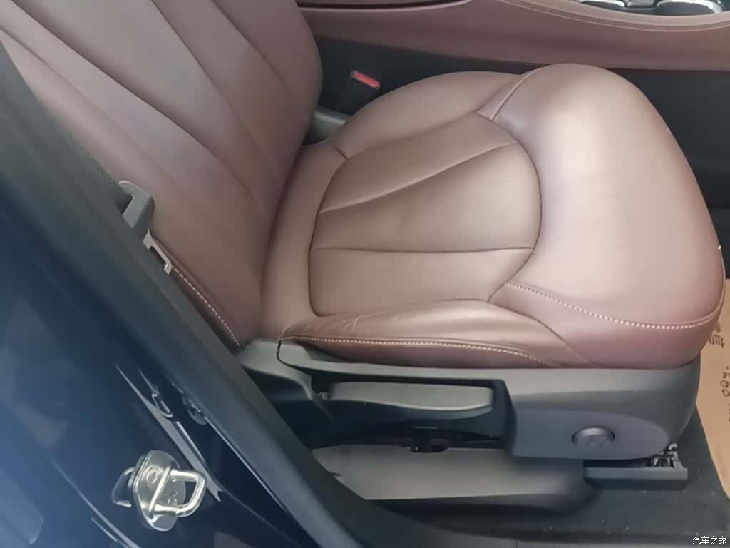 Buick Envision Plus, 2020 25