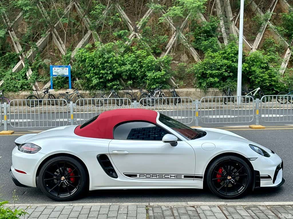 Porsche Boxster, 2018 4