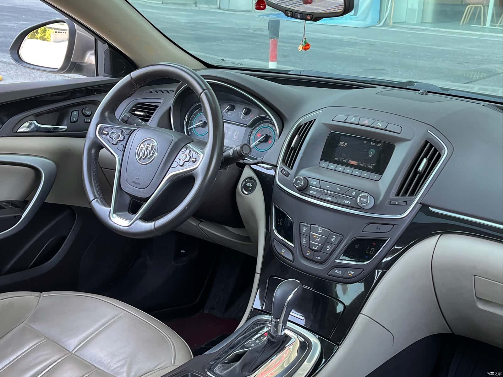Buick Regal, 2015 16