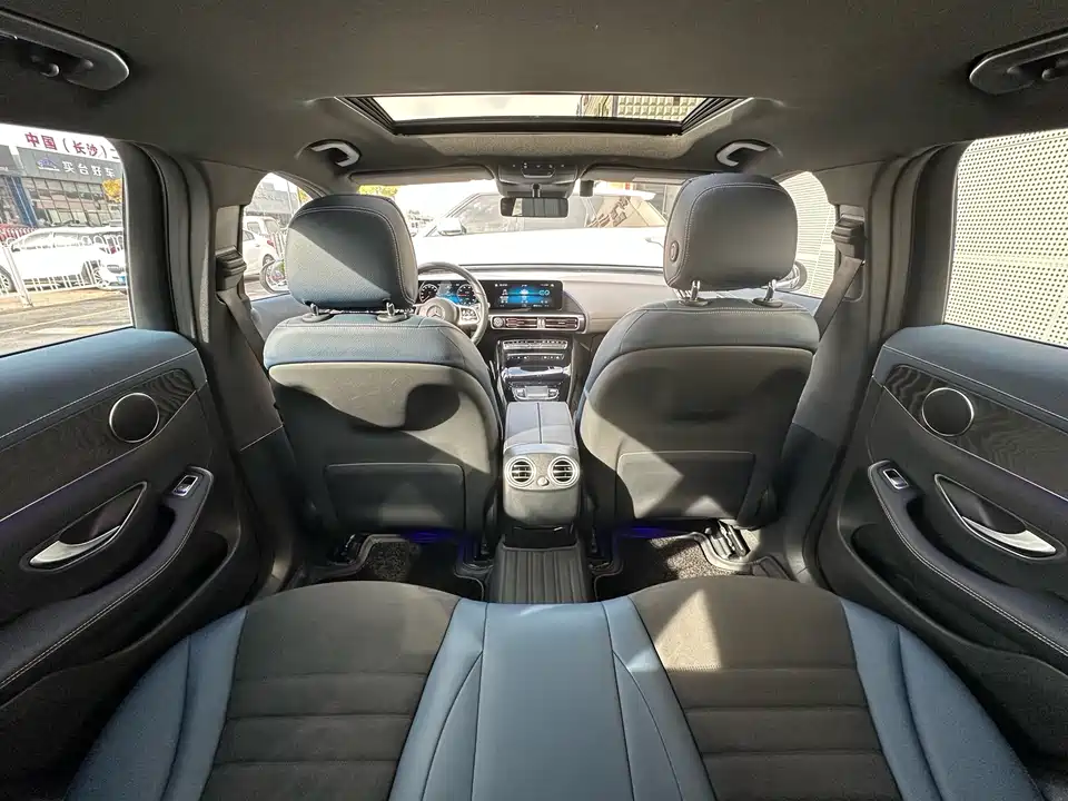 Mercedes-Benz EQC Mercedes-Benz EQC