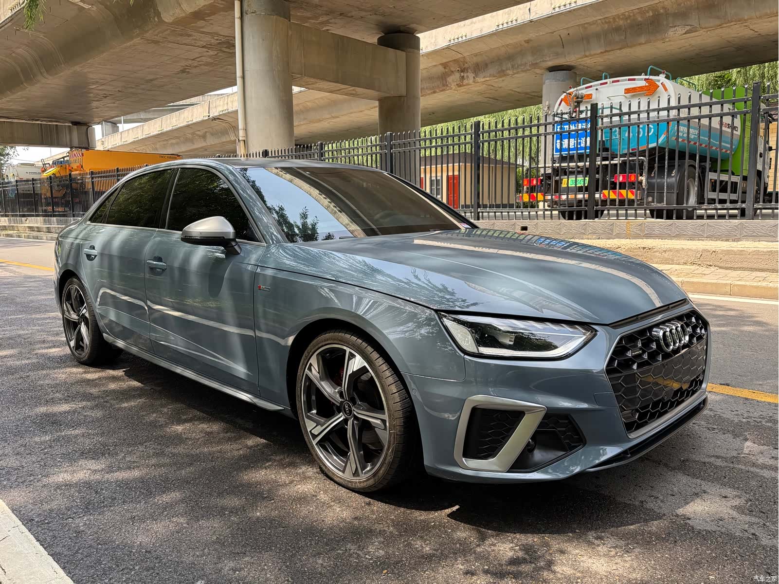 Audi A4L, 2022 3