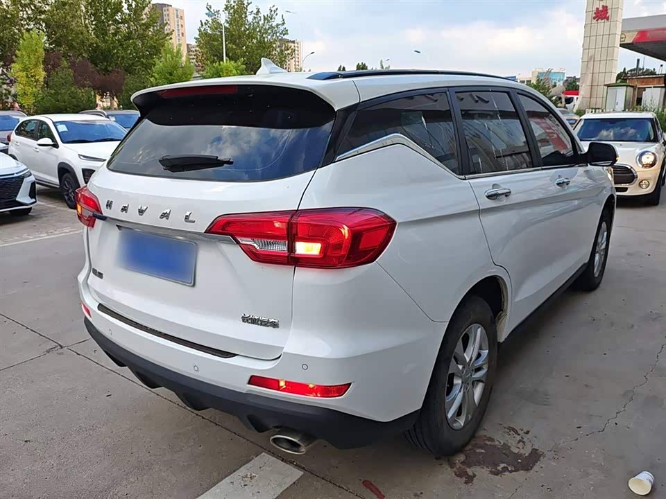 Haval M6