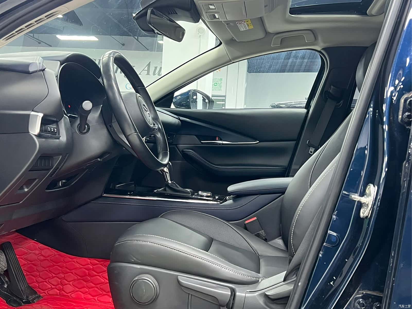 Mazda CX-30, 2022 15