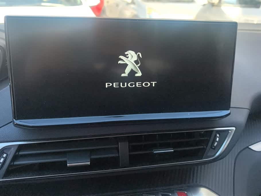 Peugeot 4008