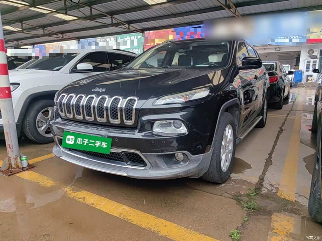 Jeep Cherokee, 2017 1