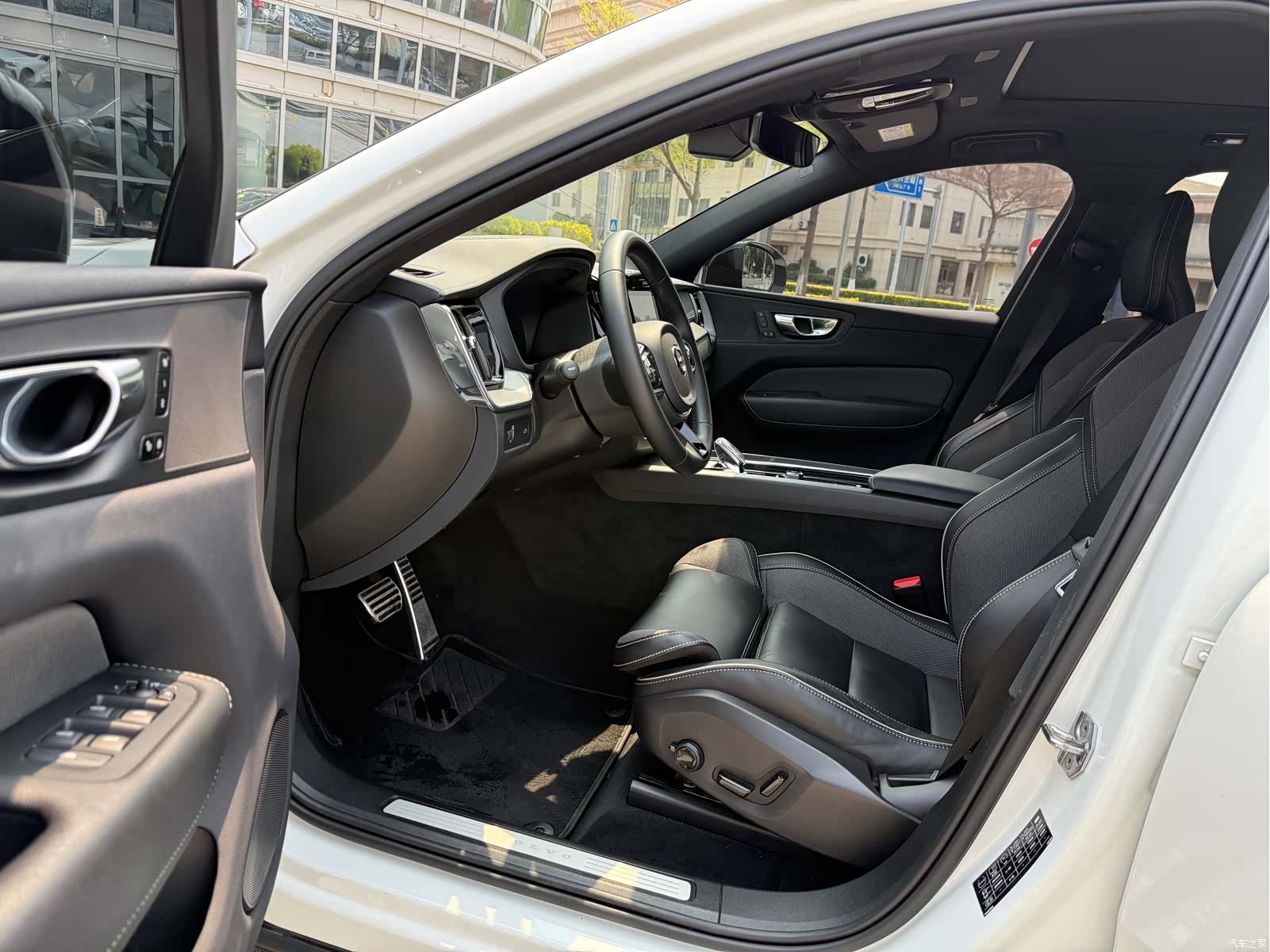 Volvo XC60, 2021 8