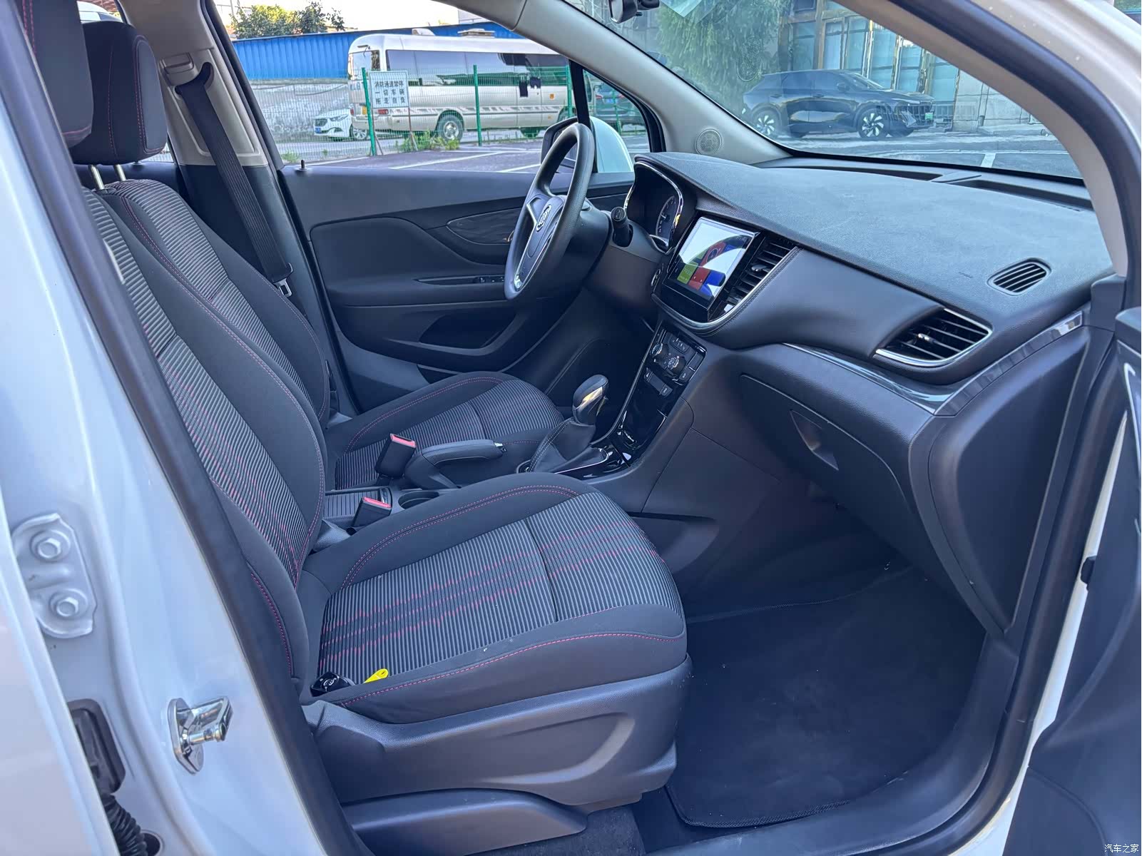 Buick Encore, 2017 15
