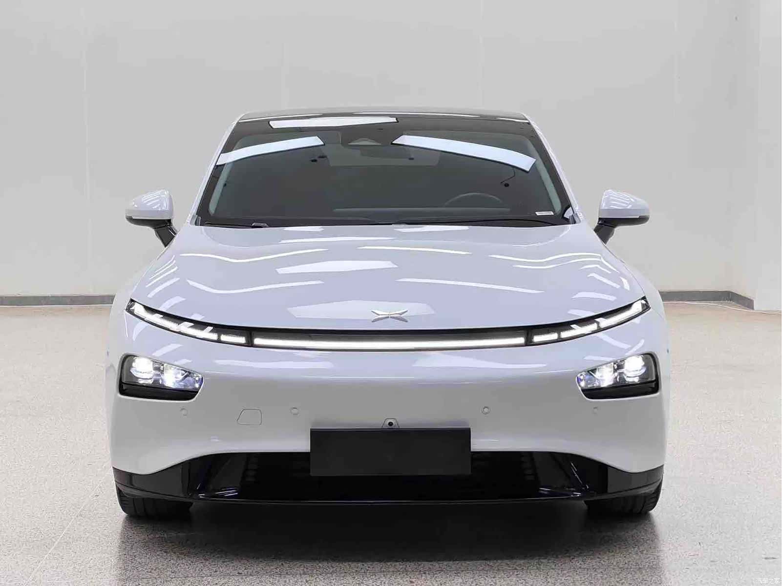 Xpeng P7, 2022 2