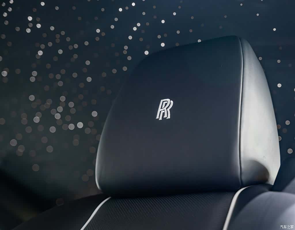 Rolls-Royce Wraith, 2018 18