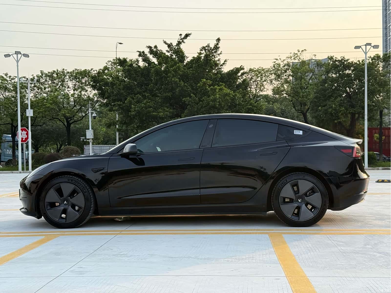 Tesla Model 3, 2022 16