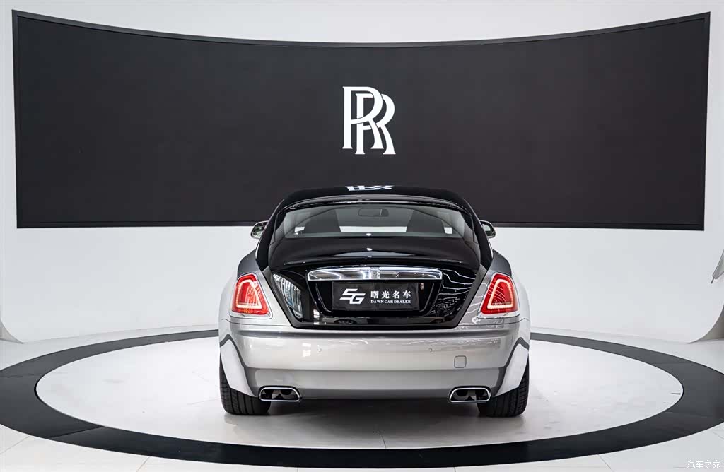 Rolls-Royce Wraith, 2018 все фото