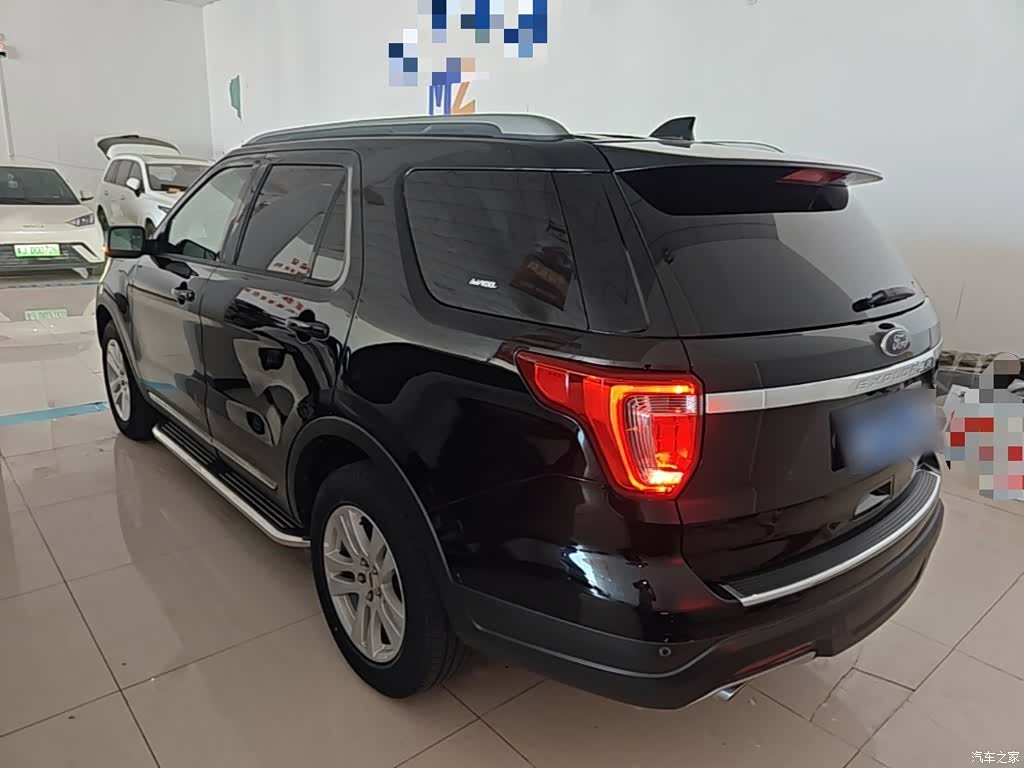 Ford Explorer, 2018 все фото