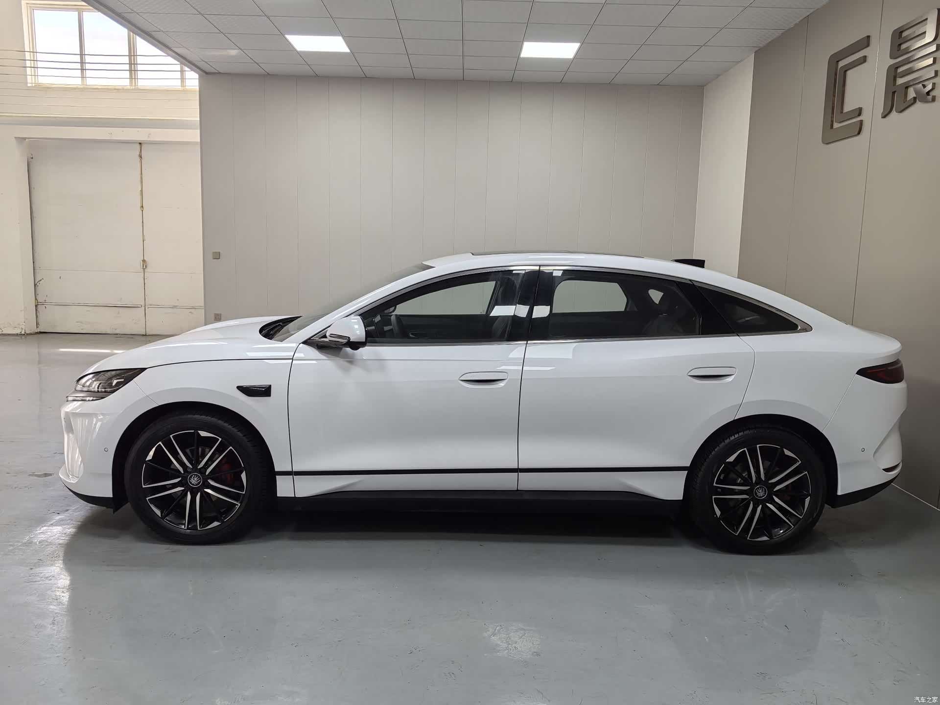 BYD Qin, 2025 8