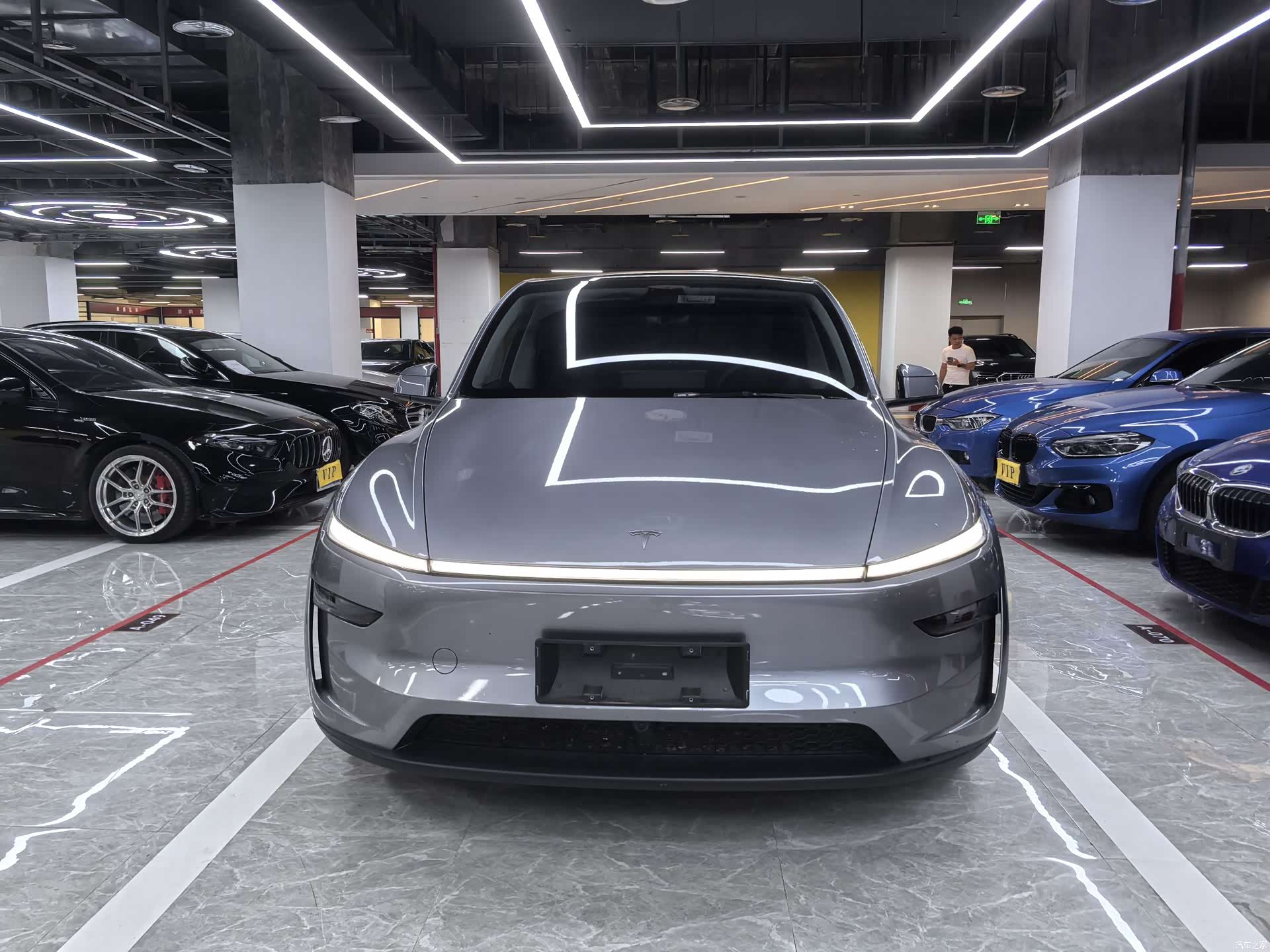 Tesla Model Y, 2025 2