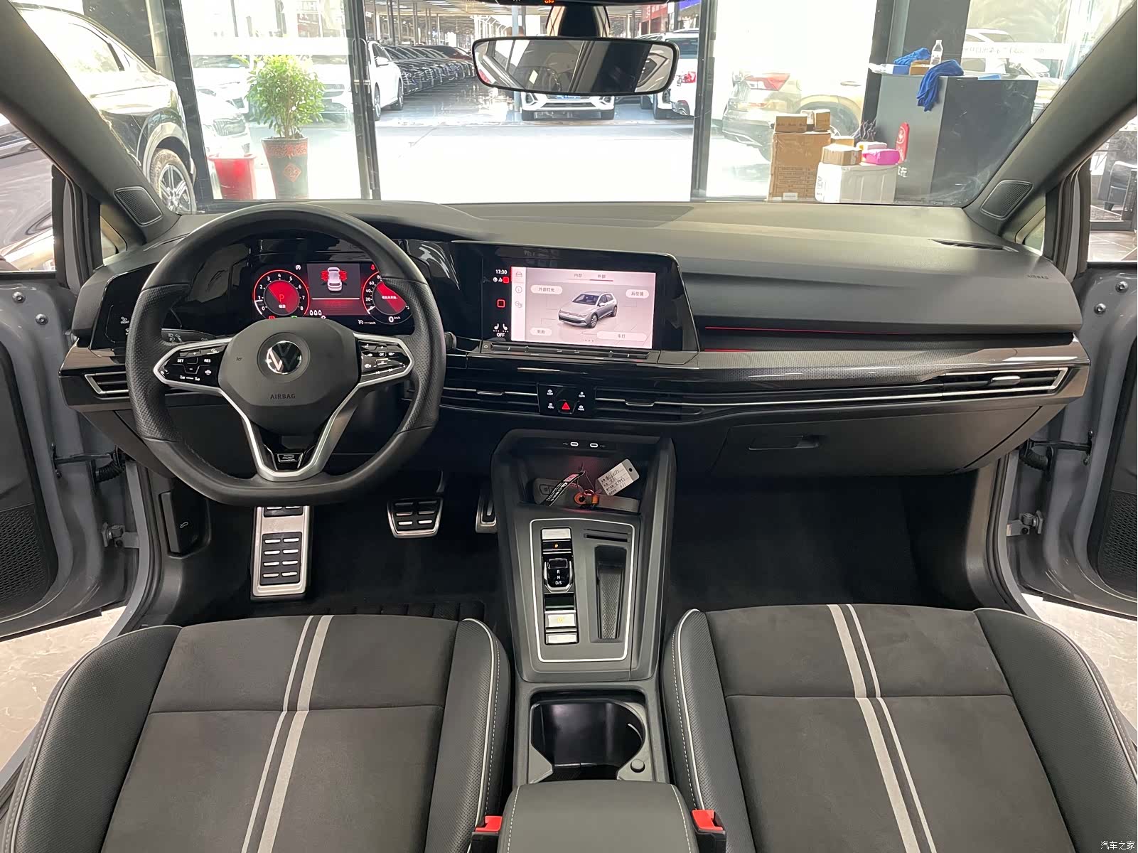 Volkswagen Golf, 2022 8