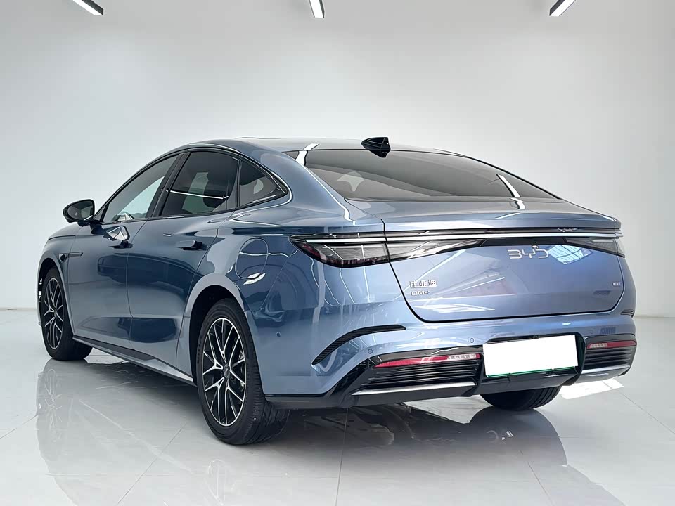 BYD Seal 07 DM-i