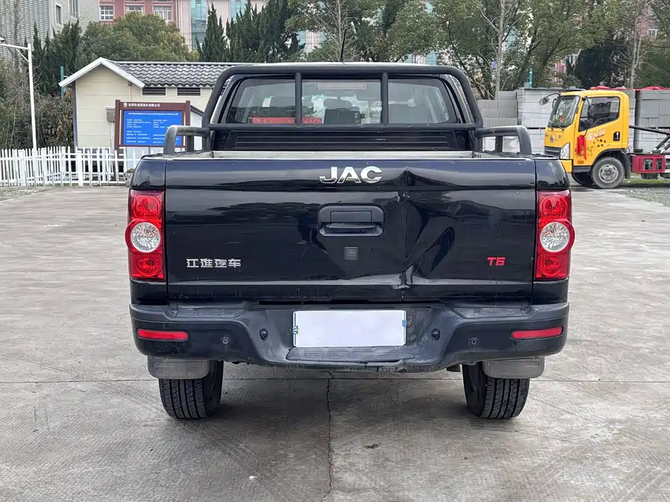 JAC JAC T6