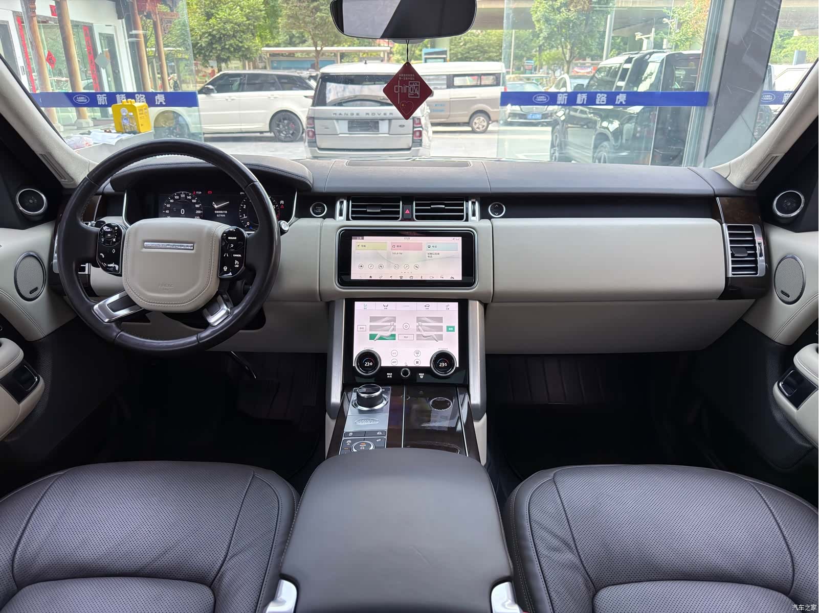 Land Rover Range Rover, 2022 все фото
