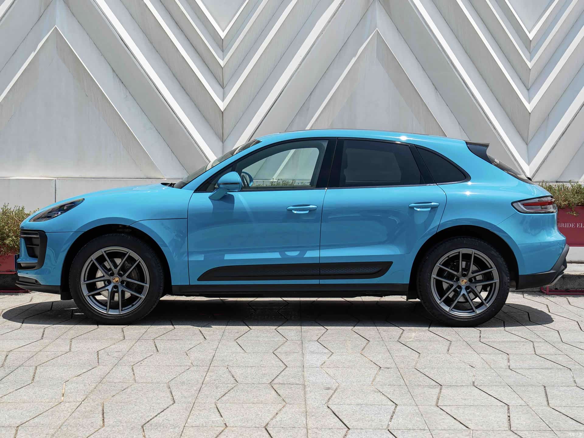 Porsche Macan, 2023 6