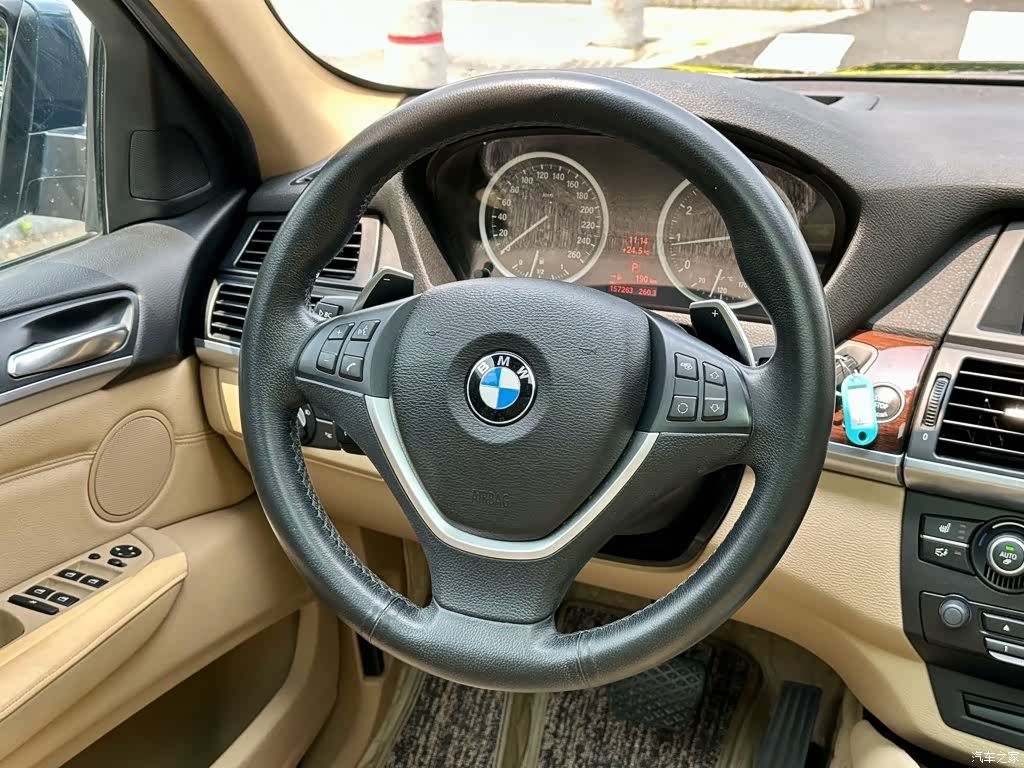 BMW X6, 2013 4
