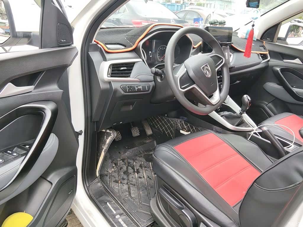 Wuling 530, 2019 14