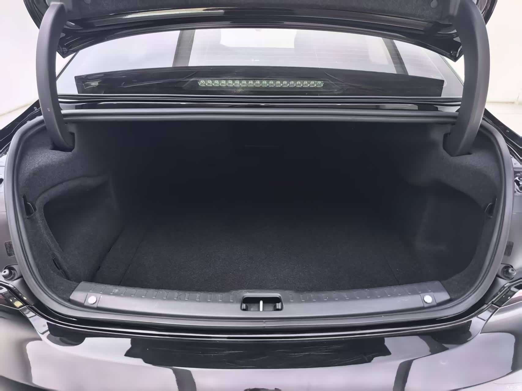 Volvo S90, 2021 26
