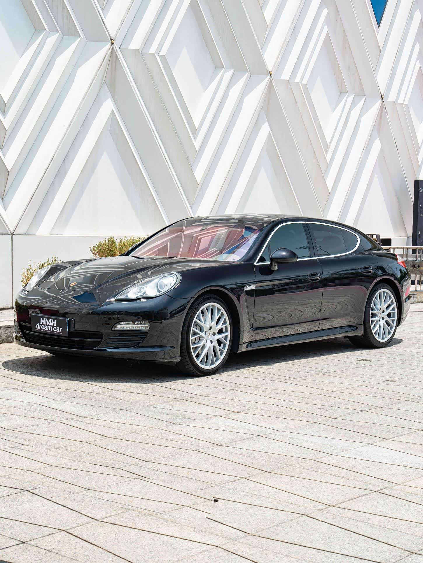 Porsche Panamera, 2010 1