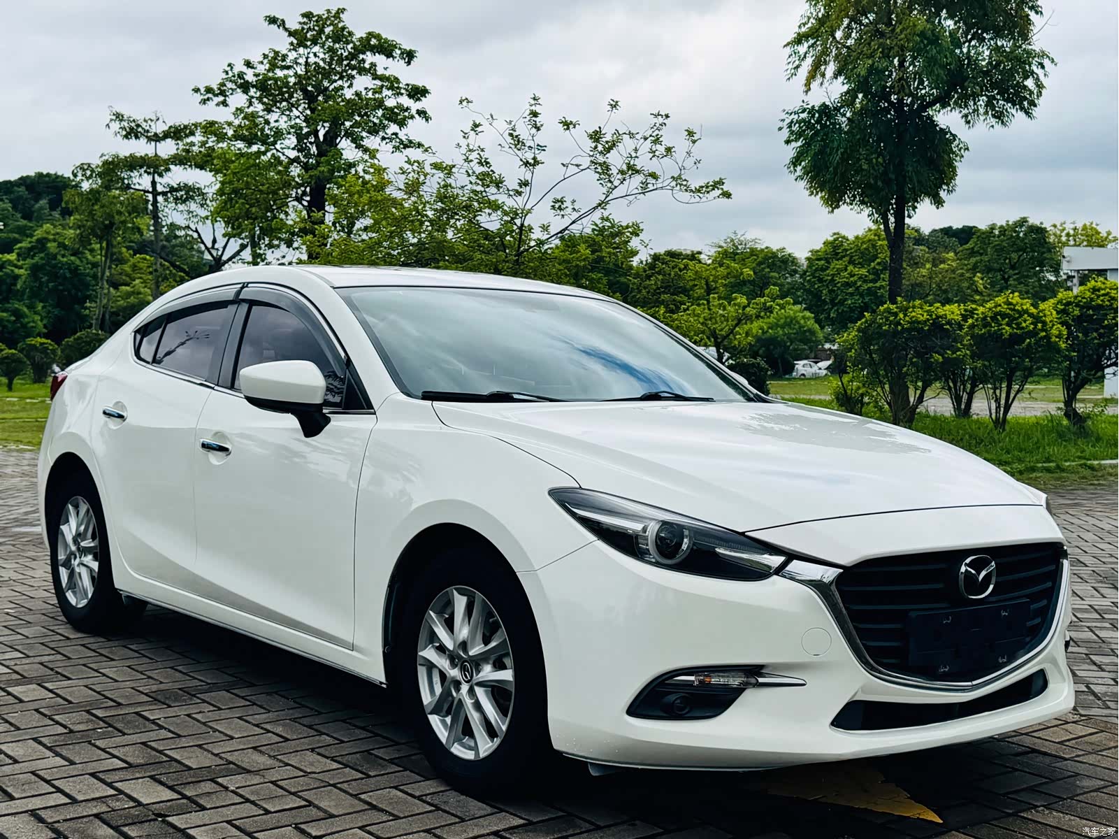 Mazda Mazda3, 2018 3